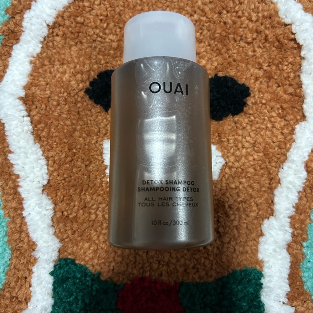 OUAI Detox Shampoo
